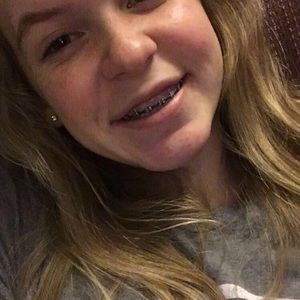 Meet your Posher, Carly